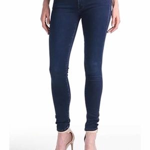 Mother Jeans! They are great! Size 25.